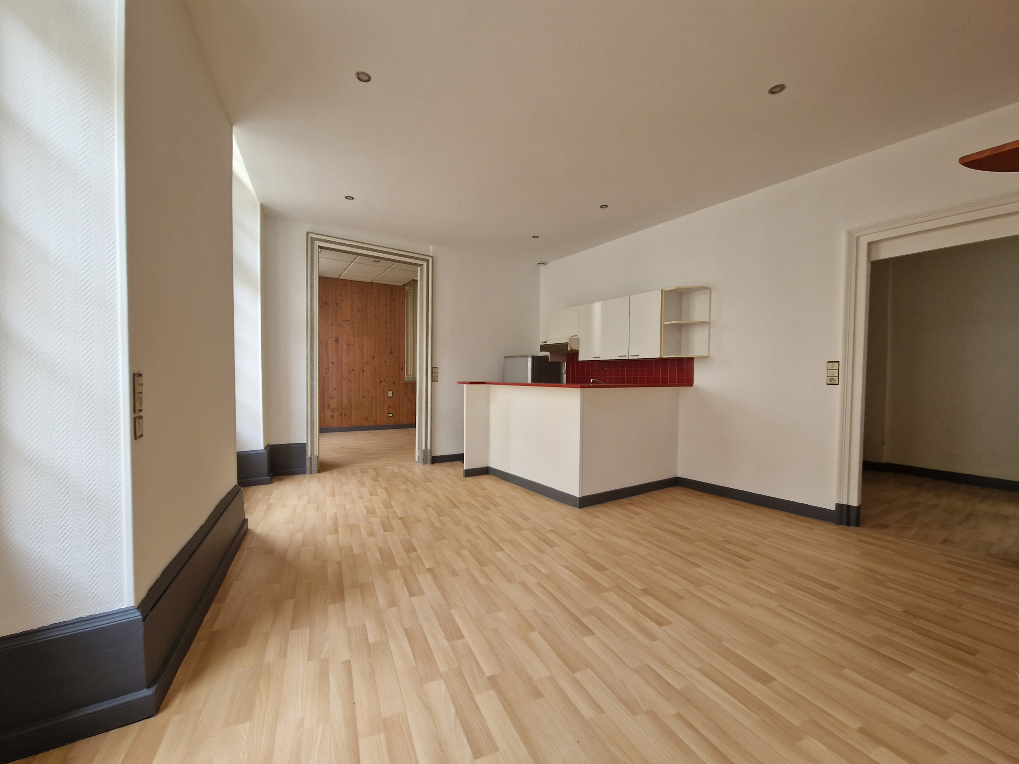  Appartement centre ville de VILLENEUVE-SUR-LOT, 2 chambres et balcon.